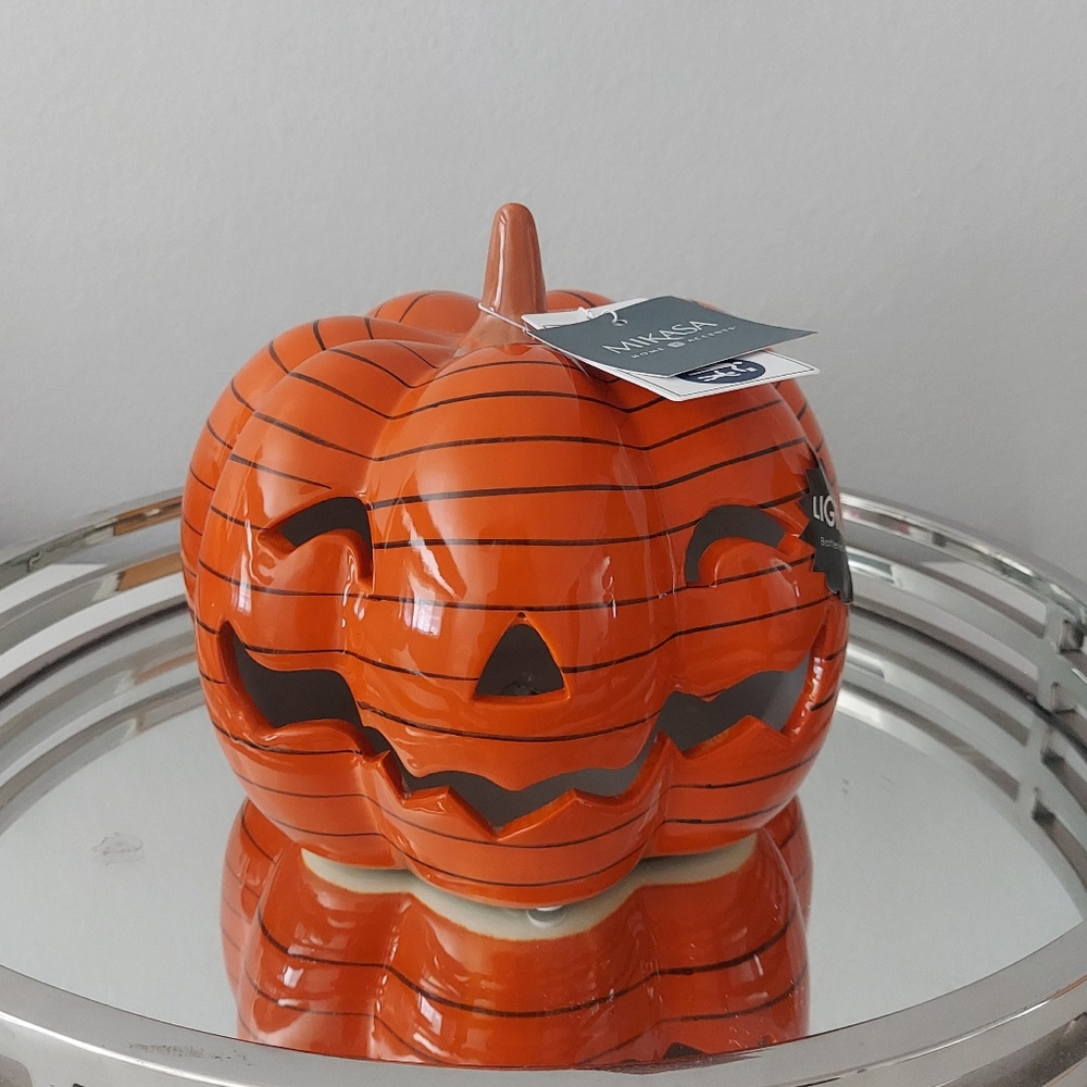 MIKASA Lighted Glass Halloween Pumpkin